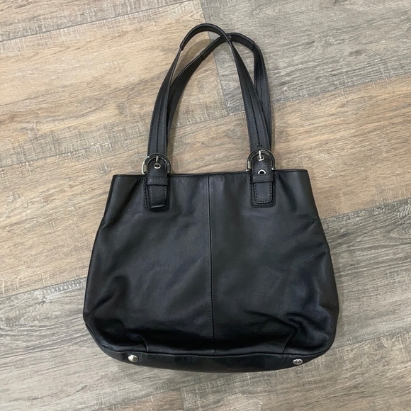 Coach purse - Picture 1 of 6